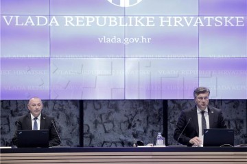 VLADA Tri općine za financijska izvješća dobile nepovoljno mišljenje