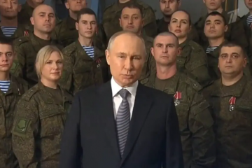 Putin se okružio vojskom: Došli smo do točke 'predaja ili borba'. Zapad je lagao, istina je uz nas