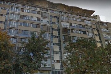 S krova zgrade u Vukovarskoj ulici u Zagrebu prijeti pad instalacije teške čak 155 tona, potresi uništili stupove