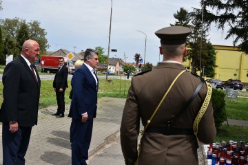 Predsjednik Milanović odlikovao vukovarske branitelje i zahvalio im na obrani RH