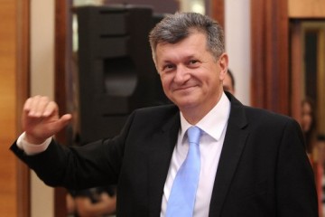 Kujundžić potpisom podržao referendum