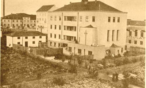 19. travnja 1947. Memento uoči Bleiburga (Zagreb) – montirani komunistički proces u kojem su franjevci iz Zvonimirove osuđeni na smrt